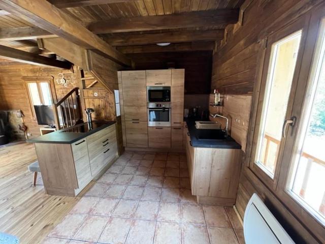 Chalet 6A Dans Les Pyrenees Proche D'Andorre Л'Оспитале-пре-л'Андорр Экстерьер фото